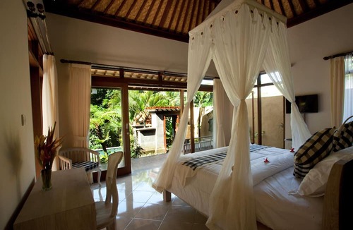 Kelusa Villa | Segening Villa