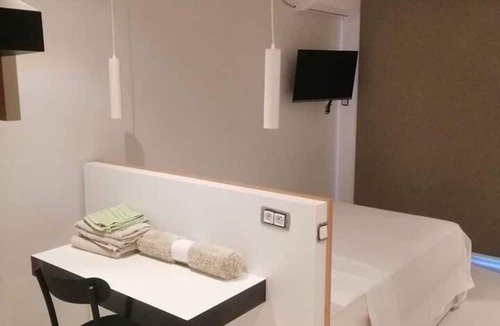 Les Berges du Lac Apartment | Charming and Luminous Studio in Lake 1, Tunis