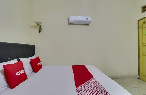 Singkawang Hotel | OYO 92609 Guest House Malay Singkawang