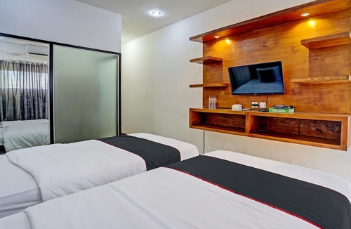 Banyuwangi Hotel | Capital O 92670 Borobudur Homestay
