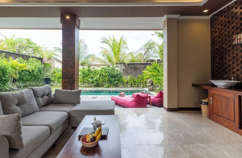 Lovina House | The Grand Villandra Resort