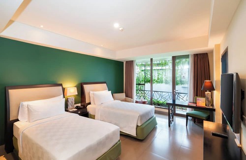 Sunset Road Hotel | Swiss-Belhotel Rainforest