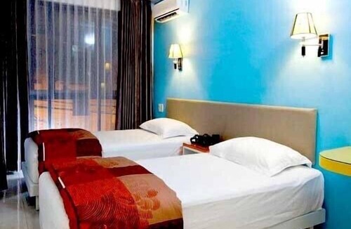 Klojen Hotel | Dewarna Zainul Arifin Malang