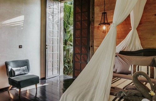 Ubud Villa | Exceptional 9BR Incredible Jungle View, River Access
