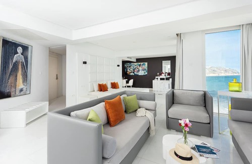 La Marsa Hotel | Hotel La Tour Blanche