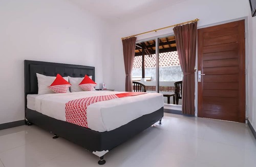Kuta Selatan Hotel | OYO 2548 Rasa Sayang Inn