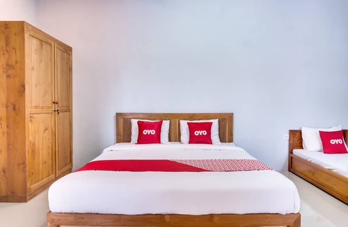 Banyuwangi Hotel | Hotel O Kate'el Inn