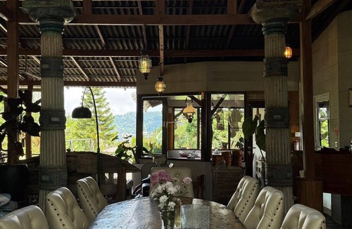Candikuning Hotel | Pondanu Cabins By The Lake