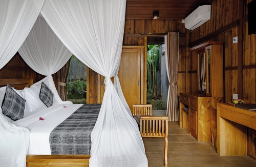 Batuan Hotel | Yanyan Resort Ubud