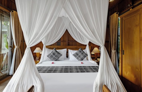 Batuan Hotel | Yanyan Resort Ubud