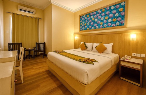 Denpasar Barat Hotel | Puri Saron Hotel Denpasar