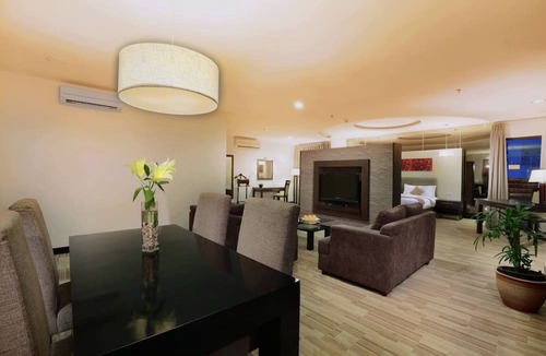 Pontianak Hotel | Aston Pontianak Hotel & Convention Center