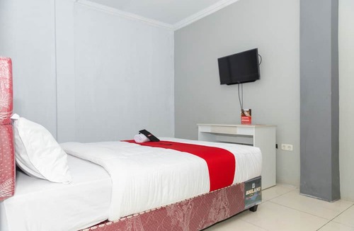 Grand Kawanua International City Hotel | RedDoorz Plus near Transmart Kairagi Dua Manado