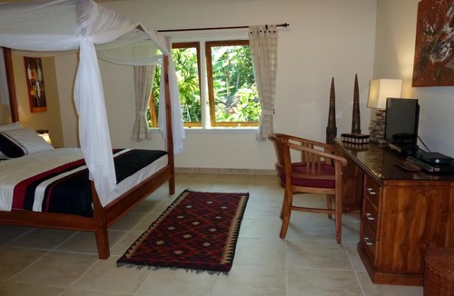 Kalisada Villa | Villa Damai