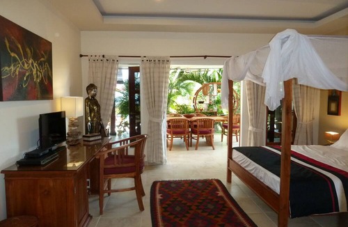 Kalisada Villa | Villa Damai