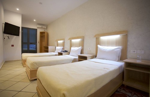 Bab Bhar Hotel | Hotel Roma Tunis