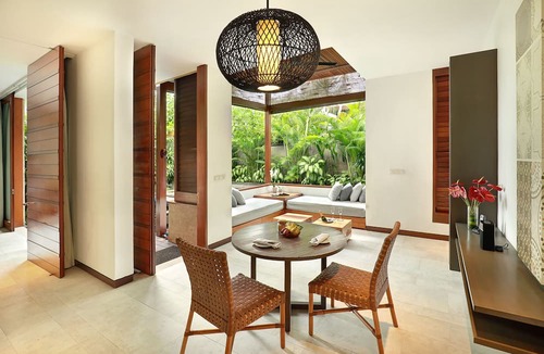 Laksmana Resort | The Elysian Boutique Villa Hotel