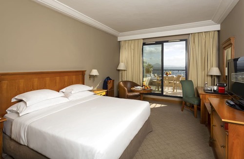 Les Berges du Lac Hotel | Hotel Concorde Les Berges du Lac