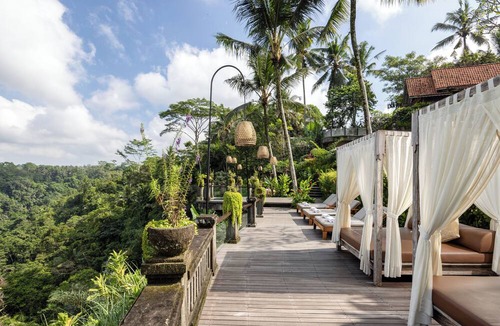 Kedewatan Hotel | Pramana Watu Kurung Resort