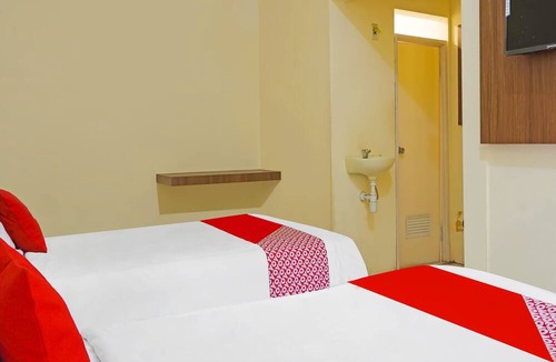 Malang Hotel | OYO Life 709 Menjangan Residence at Klayatan