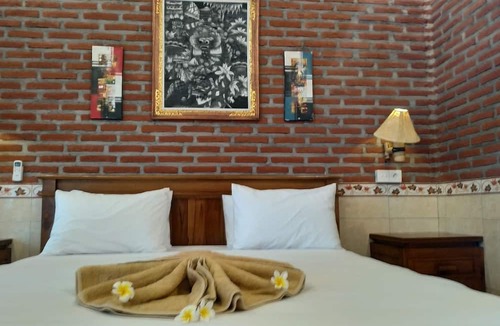 Pemuteran Bed & Breakfast | Eliska Sari Bungalows