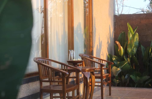 Pemuteran Bed & Breakfast | Eliska Sari Bungalows