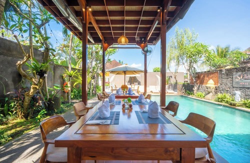 Batuan Bed & Breakfast | Freddies Resort & Villas Ubud