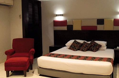 Palmerah Hotel | Hotel Alma