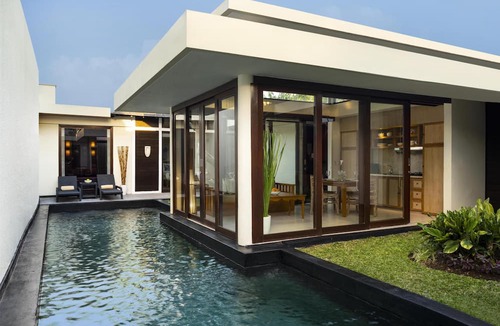 Drupadi Hotel | Avani Seminyak Resort Bali