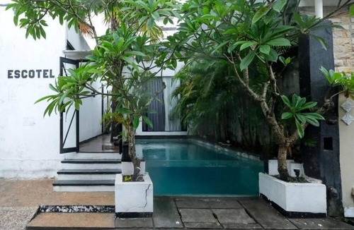 Berawa Hotel | Escotel Jalak Canggu
