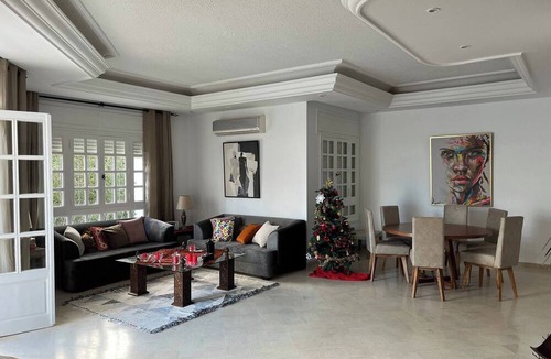 La Soukra Villa | Charming 600sqm Villa With a Large Garden & Pool