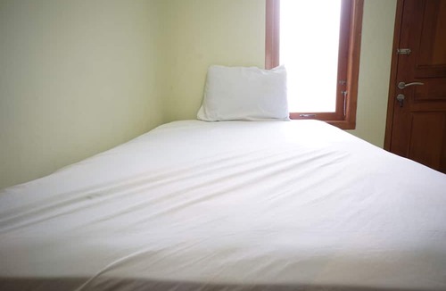 Madiun Hotel | OYO 95103 Madiun Dkost Syariah
