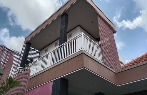 Tibubeneng Hotel | OYO 94789 Adihan Homestay Canggu