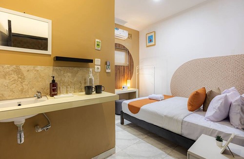 Padonan Hotel | Cove Padonan Inn