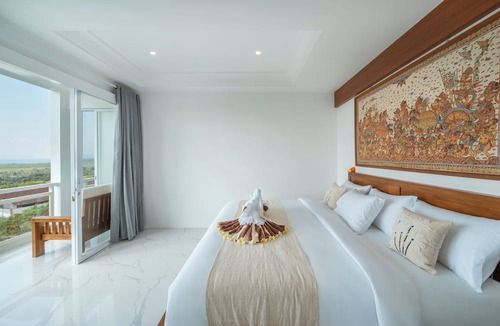 Jungut Batu Hotel | Nyuh Gading Hill