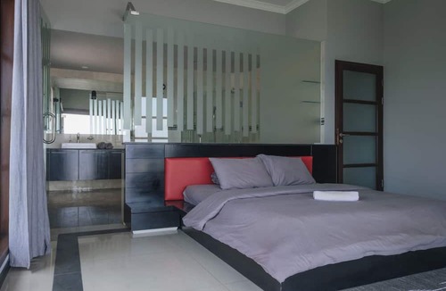 Bukti Villa | Blue Marlin 6-BR Villa Singaraja Bali