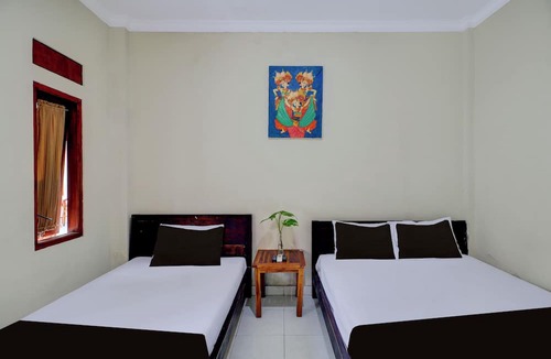 Downtown Kuta Hotel | Collection O Budget Door Legian Inn @Poppies Road