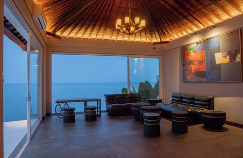 Bukti Hotel | Seaside Oceana Suites by Mahaprana