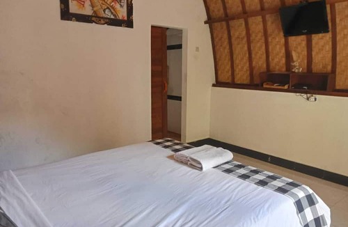 Sampalan Hotel | Ratu Cottage by OurStory Travels