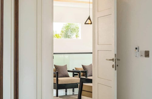 Sunset Road Villa | Villa Blue Water by GORO