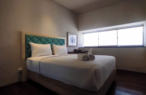 Gubeng Apartment | Apartment 3Br With River View In City Center At Sumatra36 Surabaya