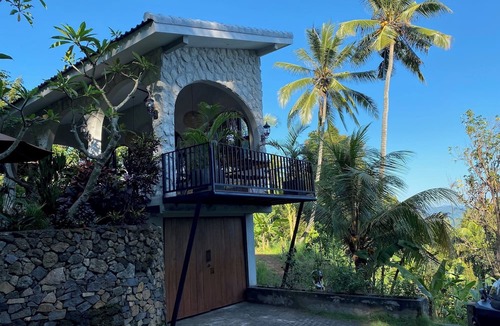 Banjartegehe Hotel | Mayong Bali Villa and Hostel