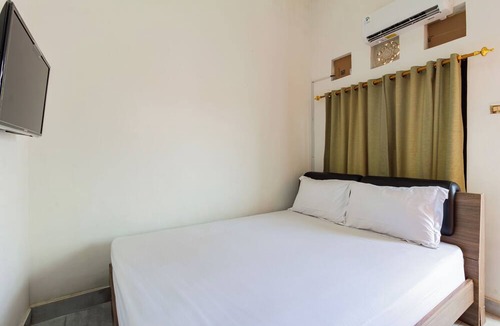 Pemogan Hotel | OYO 94091 Sn Guest House