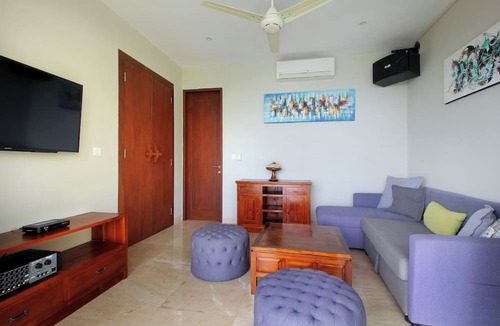 Kutuh Villa | Trisha Cliff Villa Karang Tinggi