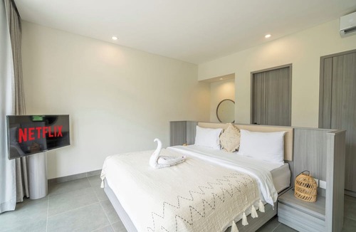 Melayang Villa | Villa The Kayu by GORO