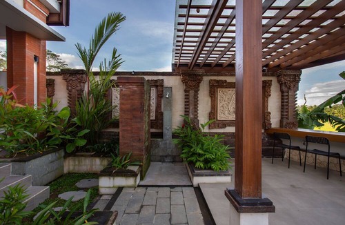 Tua Hotel | Griya D'Carik