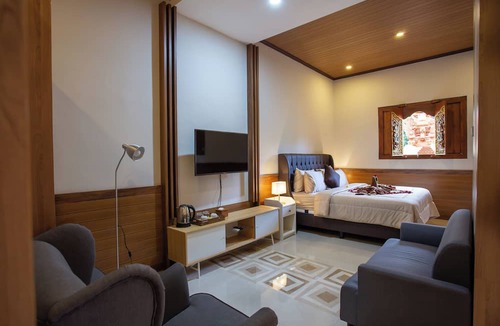 Tua Hotel | Griya D'Carik