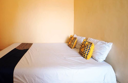 Sedati Hotel | Hotel O Homestay Bu Sun SyariahNearTaman Rekreasi & Pemandian Taman Suruh