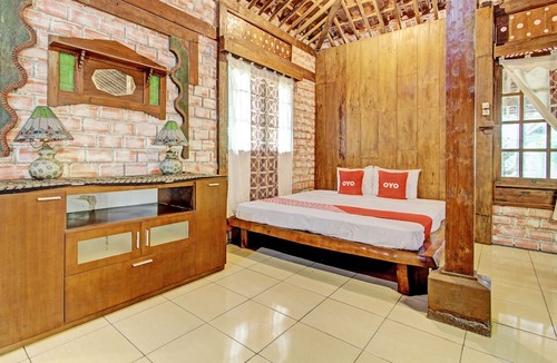 Colomadu Hotel | Hotel O Omah Baturan Syariah