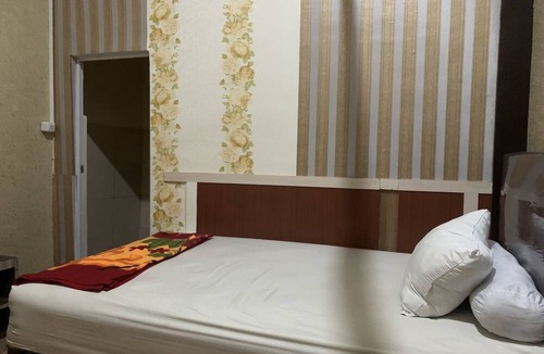 Palopo Hotel | Hotel O Kost Hidayat Syariah